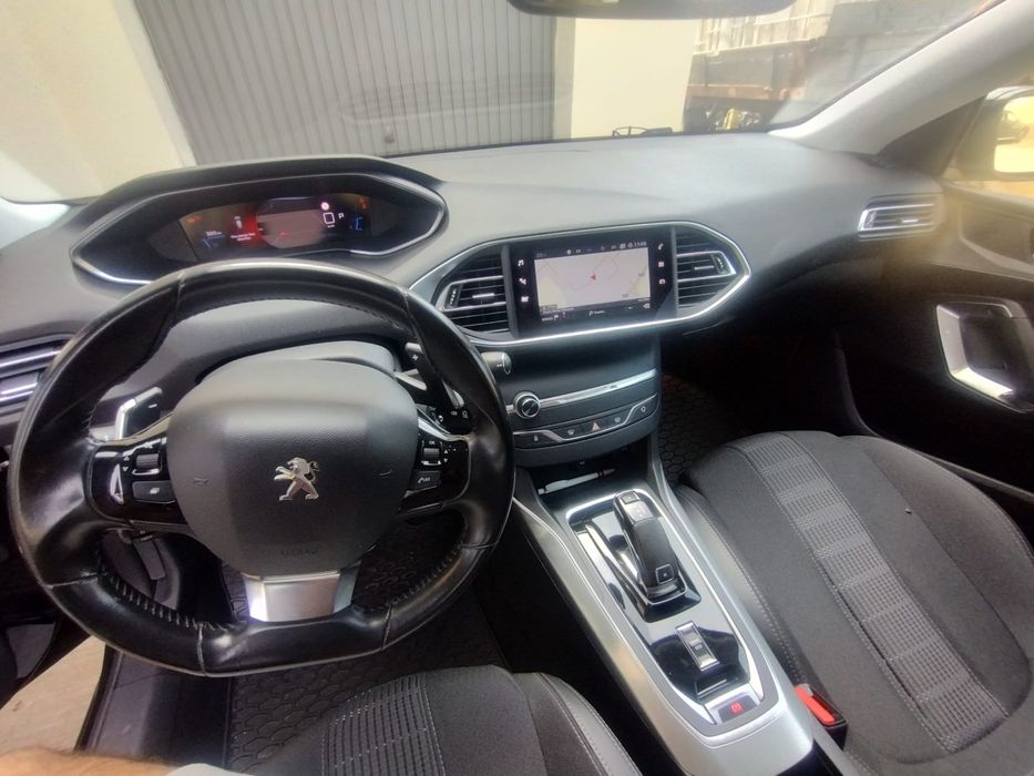 PEUGEOT 308 Allure/Diesel/Automat/Virtual Kokpit/Led/Navi mare