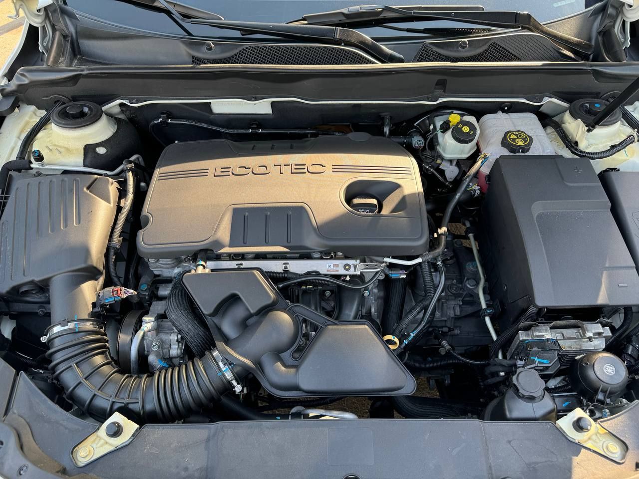 Chevrolet Malibu 1 . 2  позиция