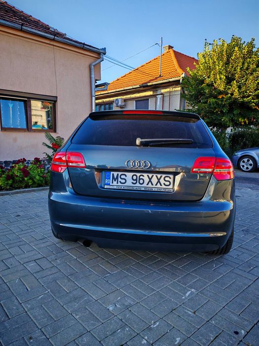 Audi A3 2010 2.0 TDI bi-xenon LED