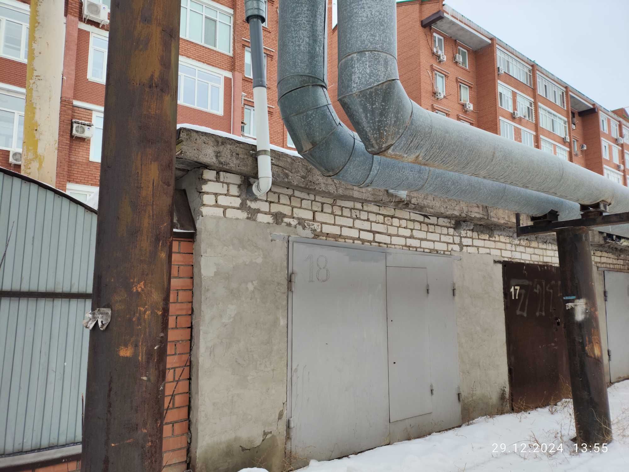 Гараж в центре города.