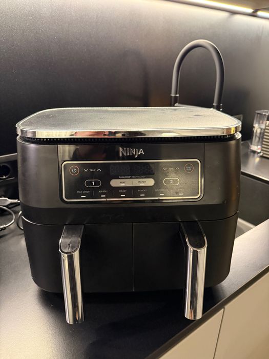 Ninja airfryer Foodi Dual Zone (AF300EU) 7.6L - с горещ въздух