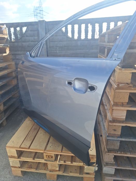 Ușa stanga fata citroen c4 2022