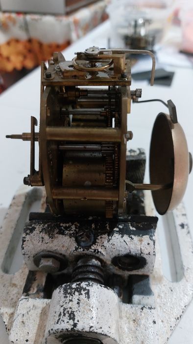 mecanism ceas marmură șemineu