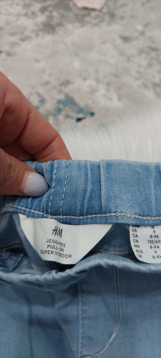 Blugi tip colant elastic H&M 134