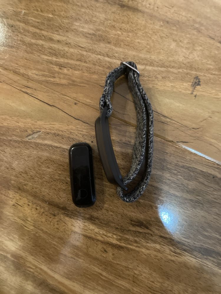 Смарт часовник HONOR Band 5 sport