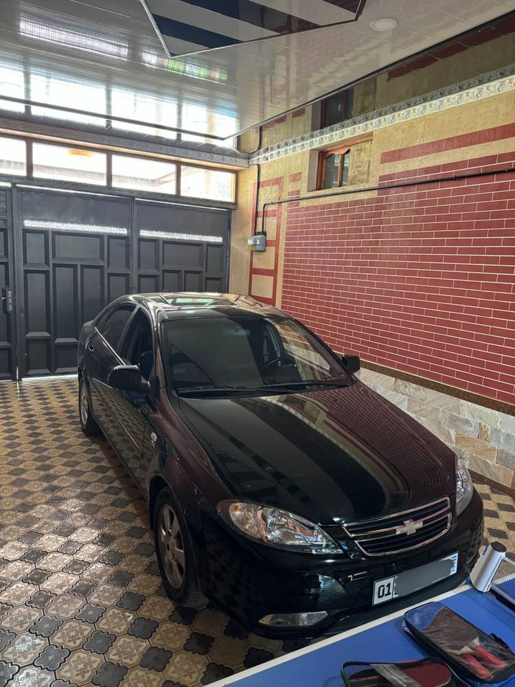 Lacetti Gentra elegant plus