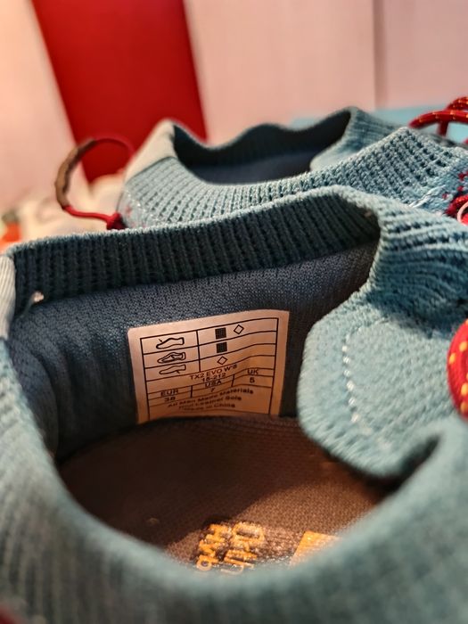 Adidași femei SPORTIVA, noi, mărimea 38