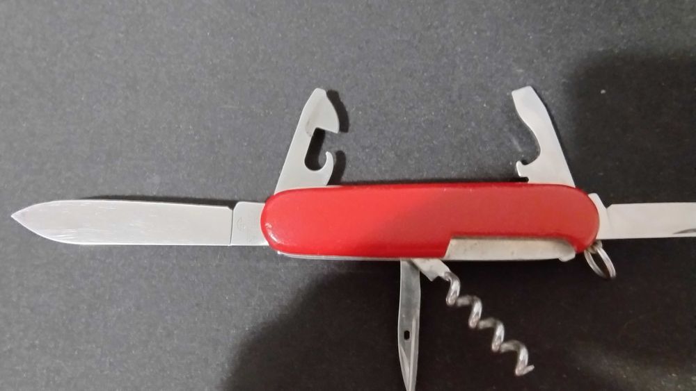 Briceag Victorinox  Rosu