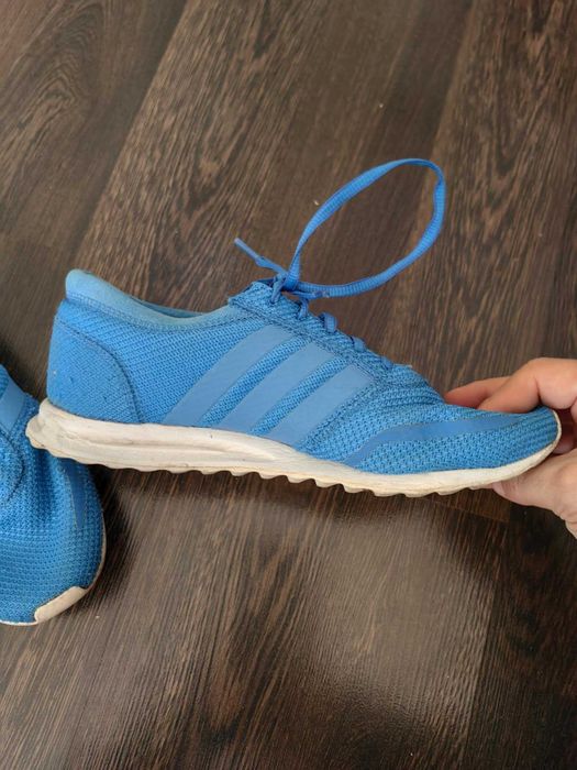 Оригинали маратонки чифта 20лв.