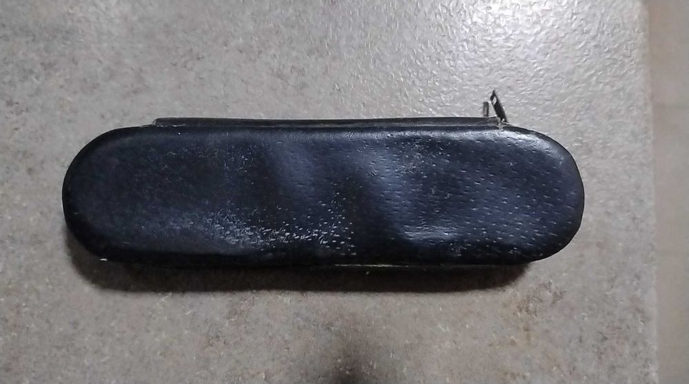 Etui (trusă Sirius) din piele marca Flaro, perioada comunistă, an 1976