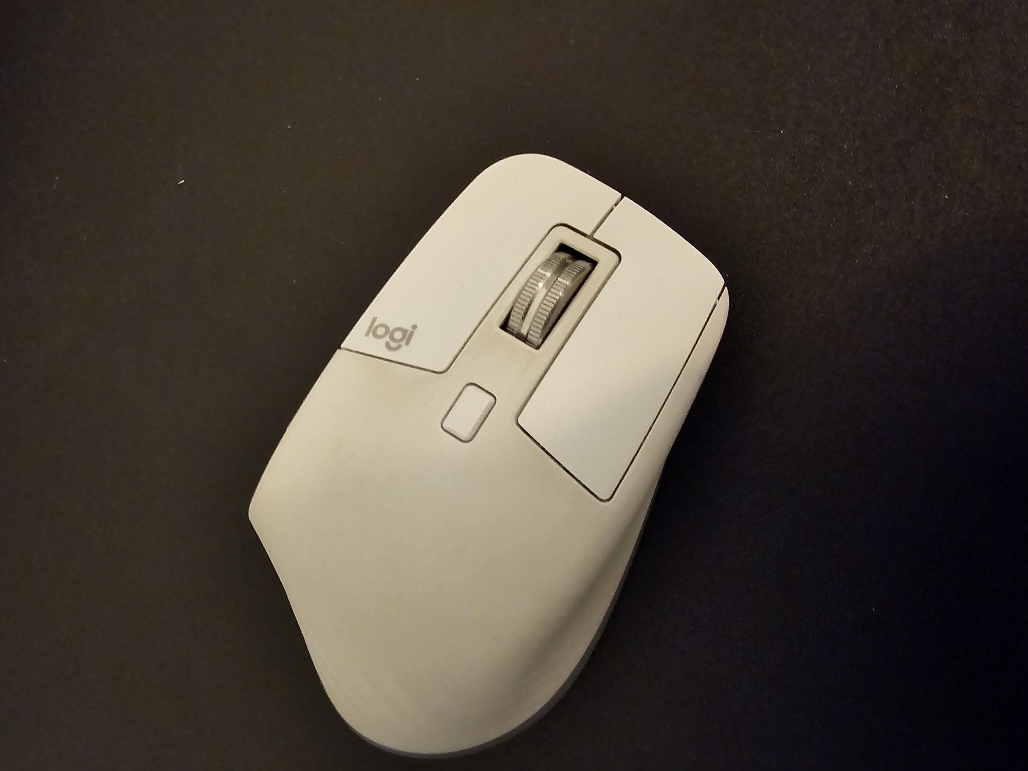 Mouse MX Master 3s + Tastatura Mecanica Qwertykey