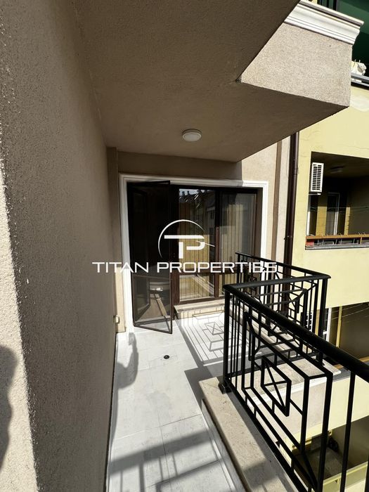 Дава се под наем Тристаен апартамент в Пловдив, Кършияка - 100 кв.м за 750 € - Снимка #12