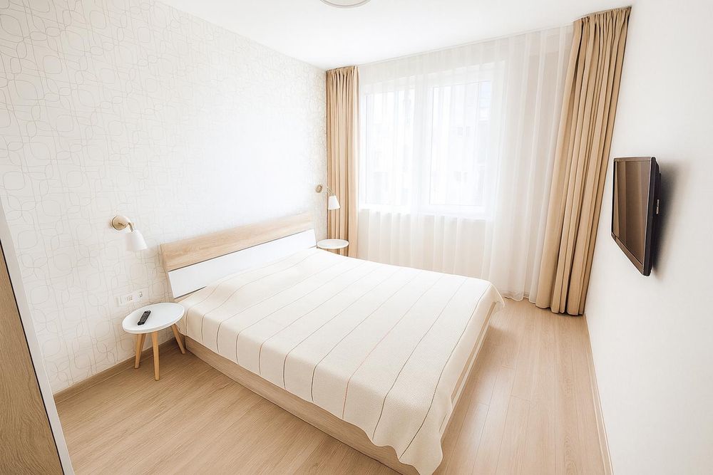 Дава се под наем Тристаен апартамент в Пловдив, Център - 85 кв.м за 650 € - Снимка #4