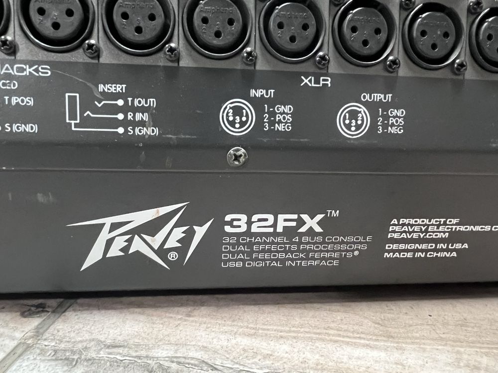 Микшер пульт PEAVEY