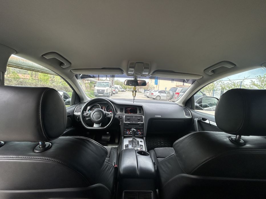 Audi Q7 Autoutilitar