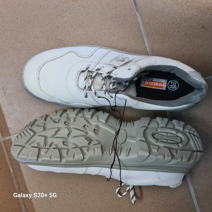 Pantofi Powerfix nr45 cu bombeu