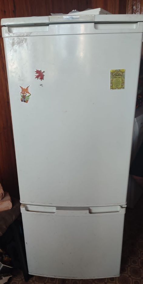Продаётся холодильник в хорошем состояний