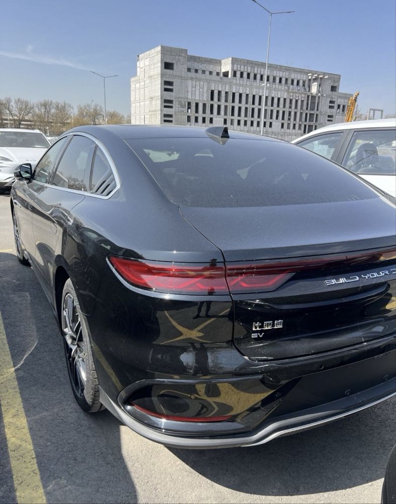 Byd han 2026 smart хедап дисплей массажи бор