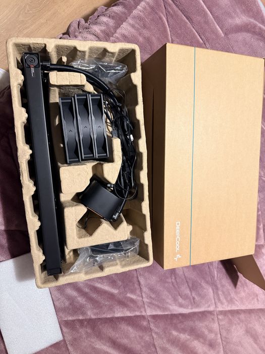 Водно Охлаждсне DeepCool LE720 360mm