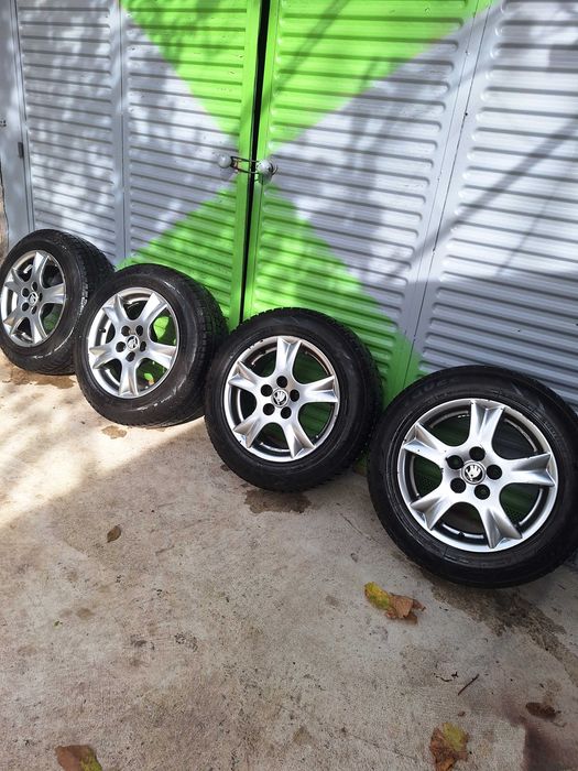 Гуми с джанти 5×112