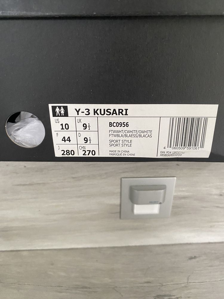 Vand pantofi sport Y-3 Kusari marime 44