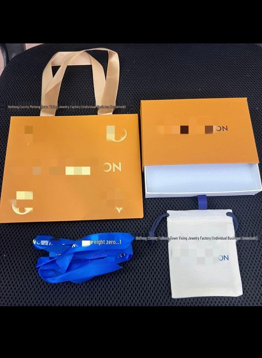 Colier Louis Vuitton