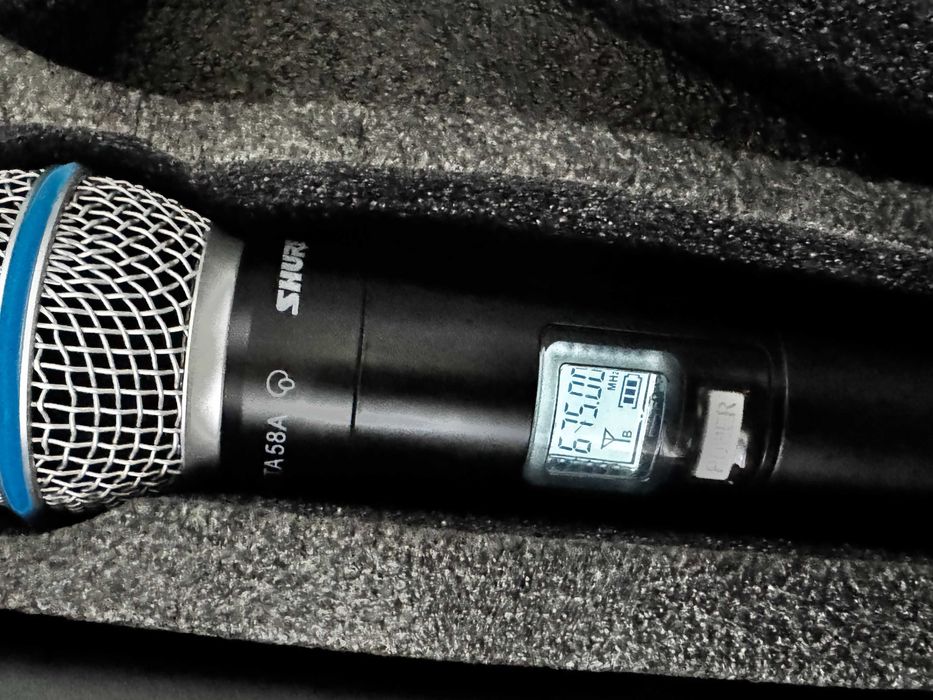 Microfoane Shure GLXD4 / BETA 58A Dual Combo UHF - Made in Mexic