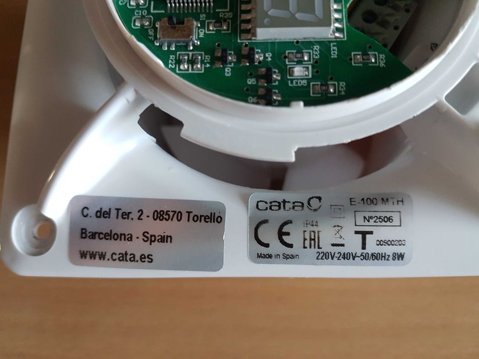 Ventilator Cata E-100/E-100 GTH, putere 4/8W, debit maxim aer 115 mc/h