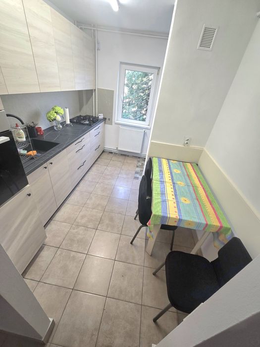 Apartament proaspăt renovat Mănăștur-Big., 48 mp+2 balcoane, CT, et.2