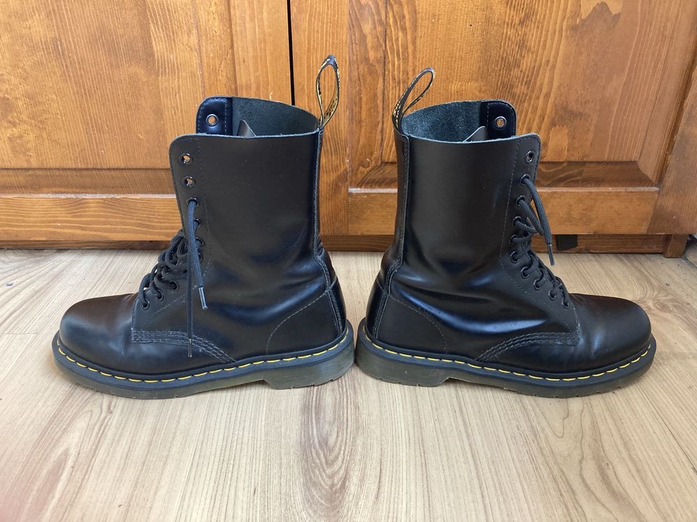 Dr. Martens original negru marimea 40 + Wonder Balsam