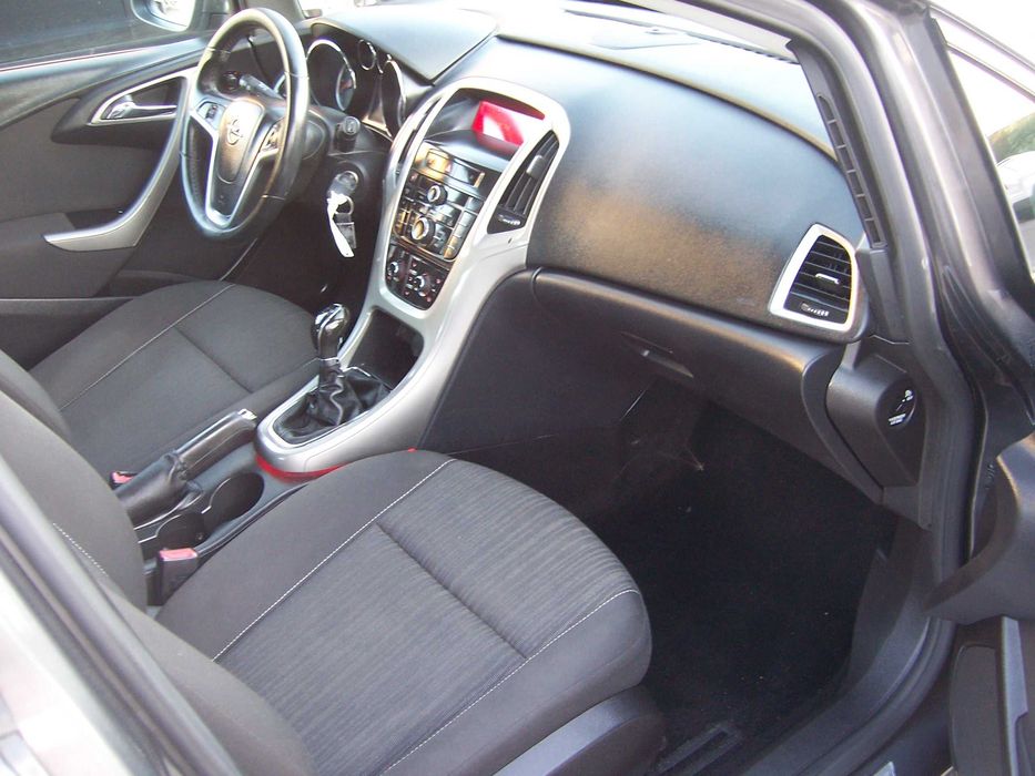 Opel Astra J 1.4 Benzina, 101 CP, Clima, Euro 5, Import Germania