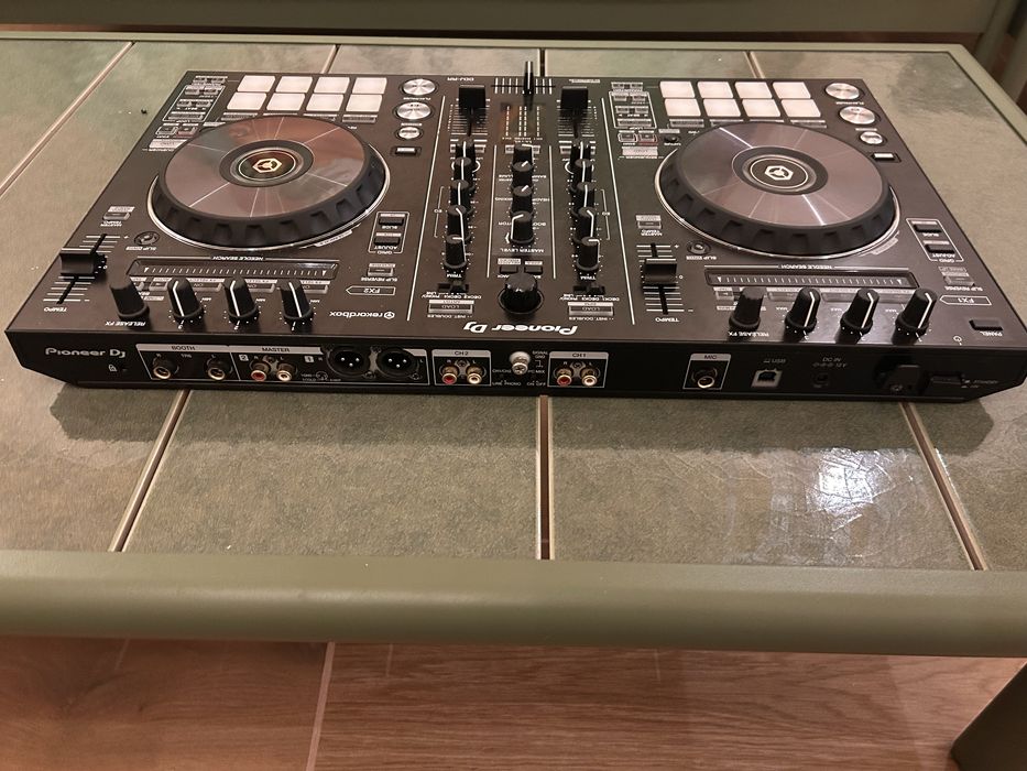 Consola DJ Pioneer DDJ-RR Rekordbox