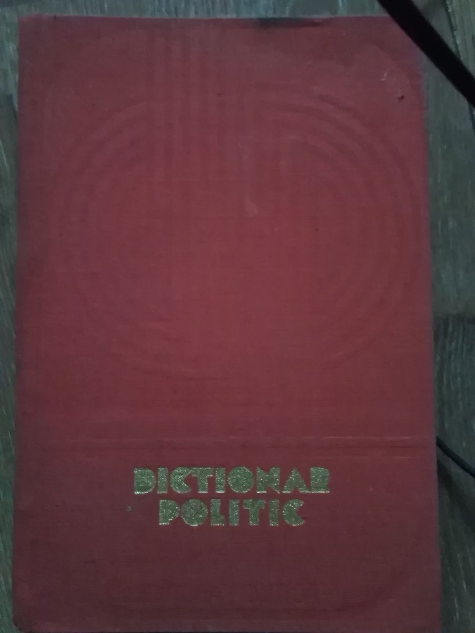 Dictionar politic 1975