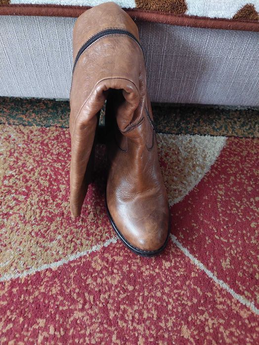 Cizme lungi din piele