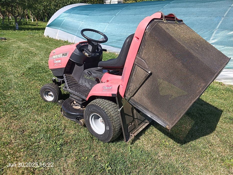 Tractors gazon impecabil