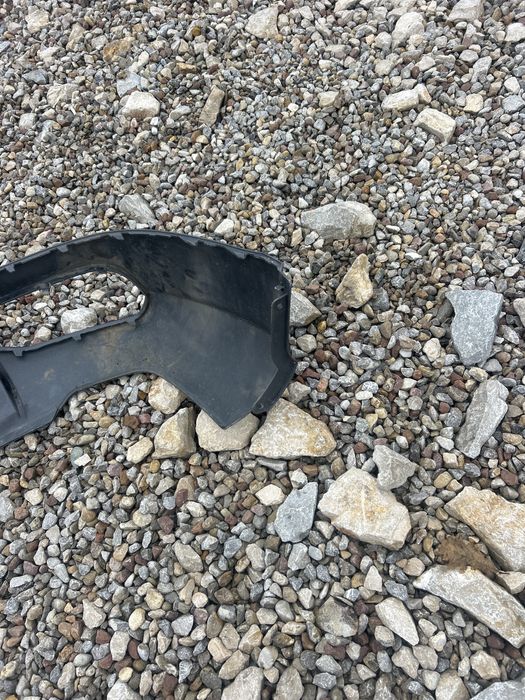 Спойлер задна броня Audi sq5 s line 18”