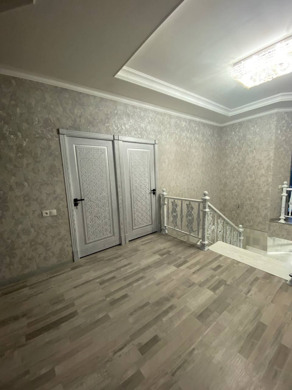 Продаю 2-х этажный дом Сергели, Строитель
