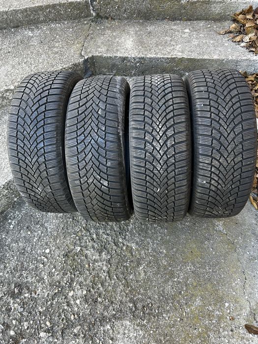 - 10% Black F Зимни гуми 205/55/17 Bridgestone Blizzak DOT2423 4бр.