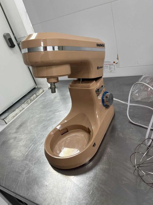 Mixer cu bol Daewoo DHM150R, 1600 W, 10 viteze plus puls, 4,5 L, bol