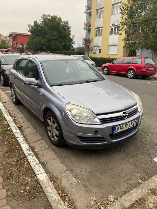 Vand Opel Astra h pentru piese