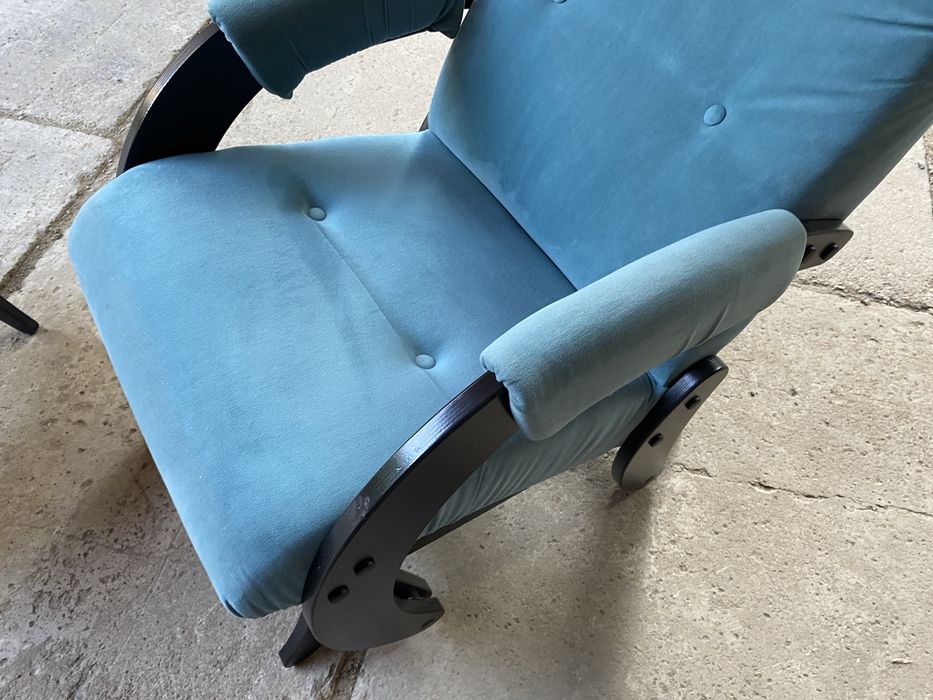 Кресло Маятник с пуфом