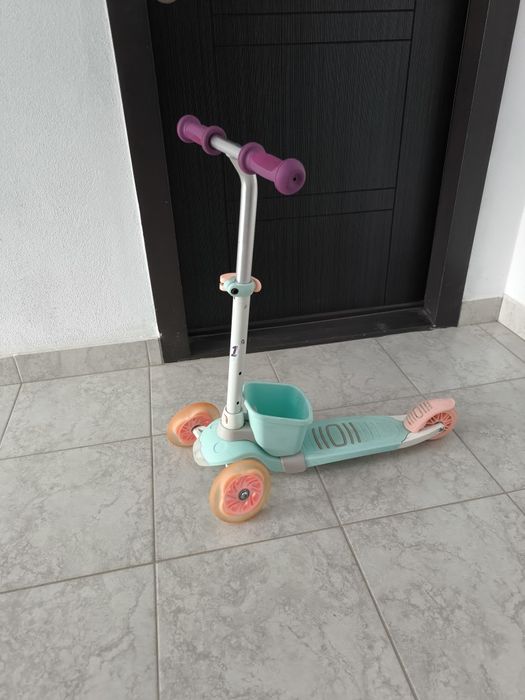 Trotineta copii  uxelo