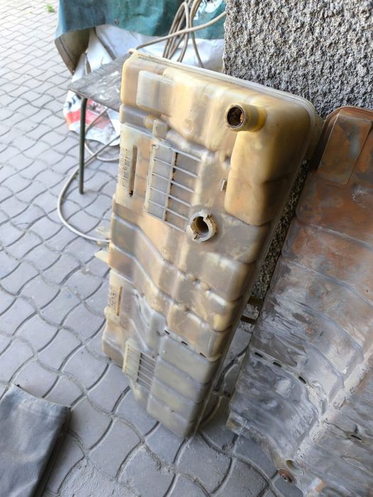 расширительный бачок