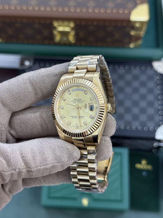 Rolex Day-Date 40mm Gold