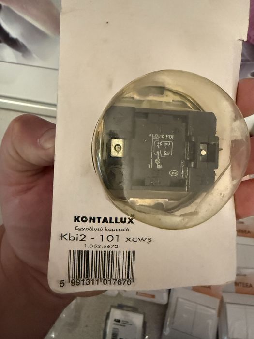 Intrerupatoare simple si duble+prize