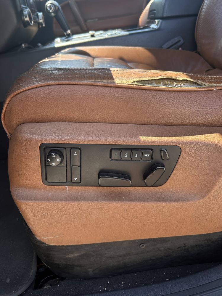 Vand sau schimb vw touareg