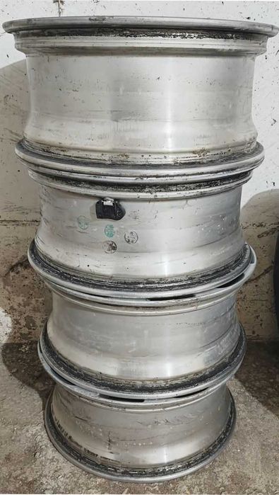 Jante Mazda și anvelope R18