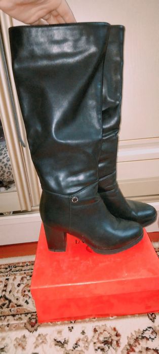 Зимний кожный обувь 37/38р келеди