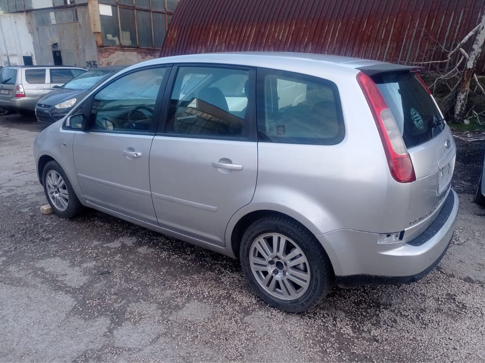 Ford Focus C-MAX на части