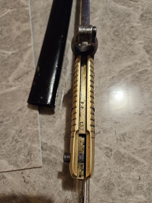 Baioneta veche franceza